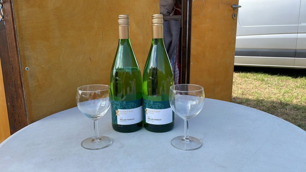 WhatsApp Image 2025-09-29 at 17.31.47 (1)