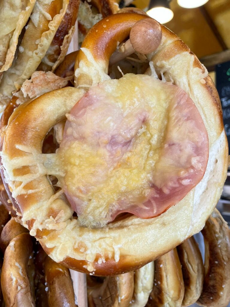 WhatsApp Image 2025-09-29 at 17.31.48 (1)